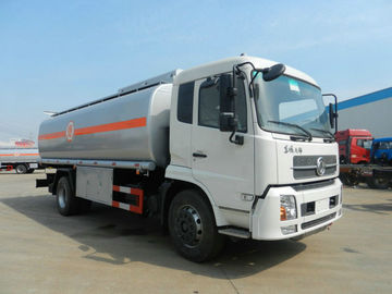 Porcellana Iso resistente Aprroved del camion cisterna ccc dell'olio dell'azionamento di re Run 4x2 di Dongfeng fornitore