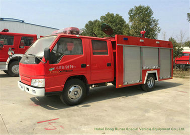 Porcellana Camion di estinzione di incendio del serbatoio di acqua di JMC 4x2 per estinzione di incendio con la pompa antincendio 2500Liters fornitore