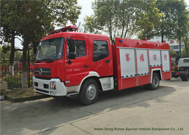 Porcellana Camion dei vigili del fuoco di re Run Water Foam di Dongfeng con il serbatoio di acqua 4000 litri di schiuma 2000 litri fornitore