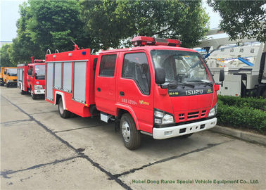 Porcellana Camion di estinzione di incendio del serbatoio di acqua di ISUZU NKR 600P con la pompa antincendio 3000Liters fornitore