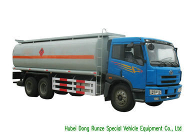 Porcellana Camion cisterna del gasolio di FAW 6x4 per trasporto con la pompa del carburante del PTO 19CBM fornitore